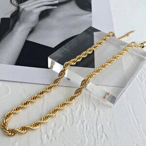 AVARIA Bianca Rope Chain Gold Necklace ✨Waterproof✨